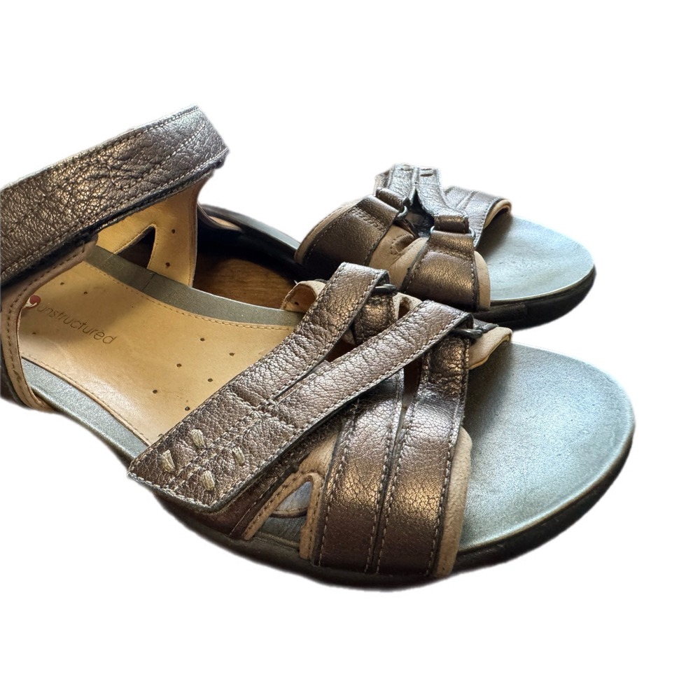Clarks Unstructured Sandals Women 9.5 Pewter Metallic Leather Excellent 26105777 - Picture 2 of 11